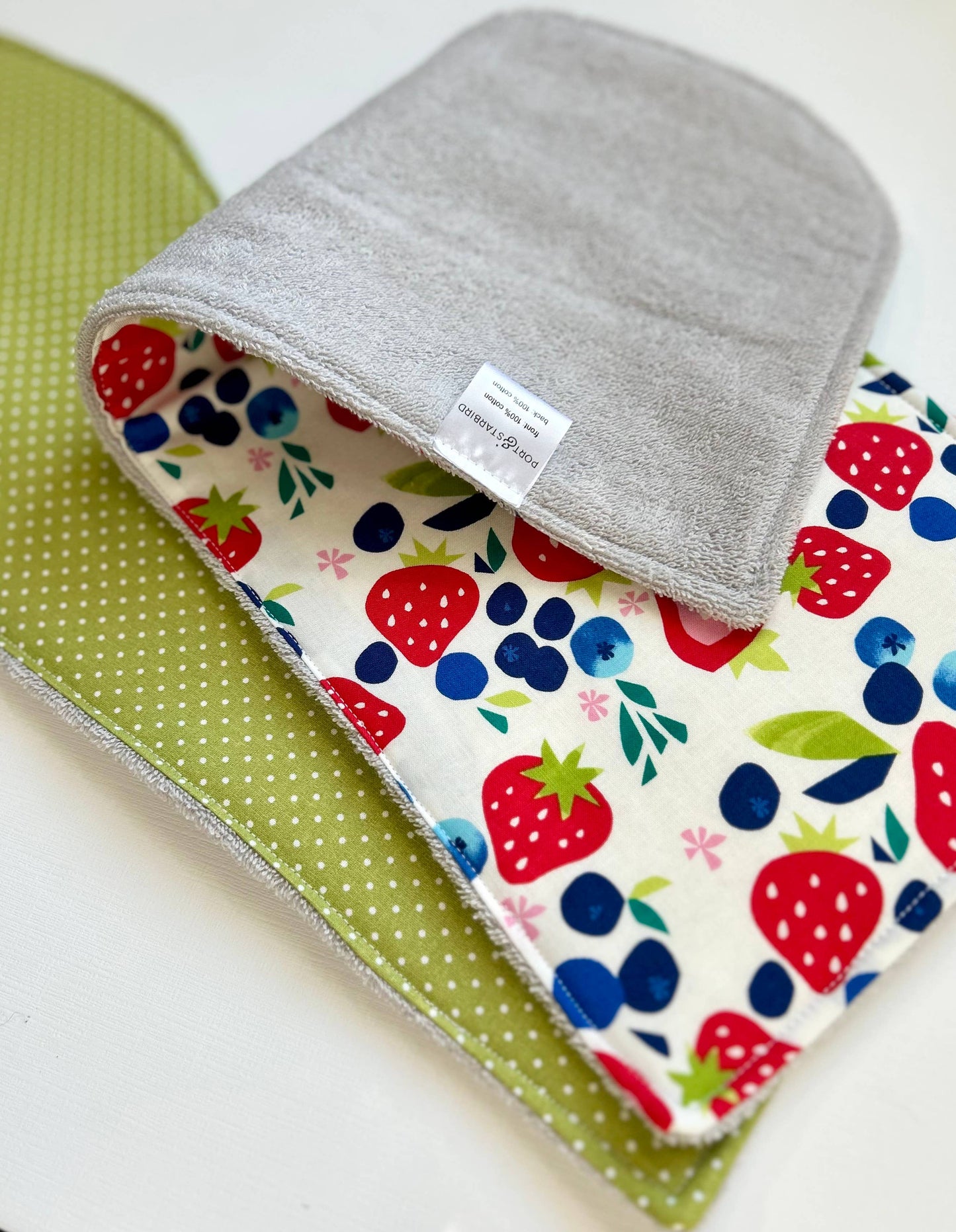 Summer Berries Burp Cloth, set of 2