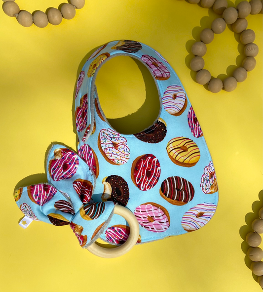 Doughnut Time bib
