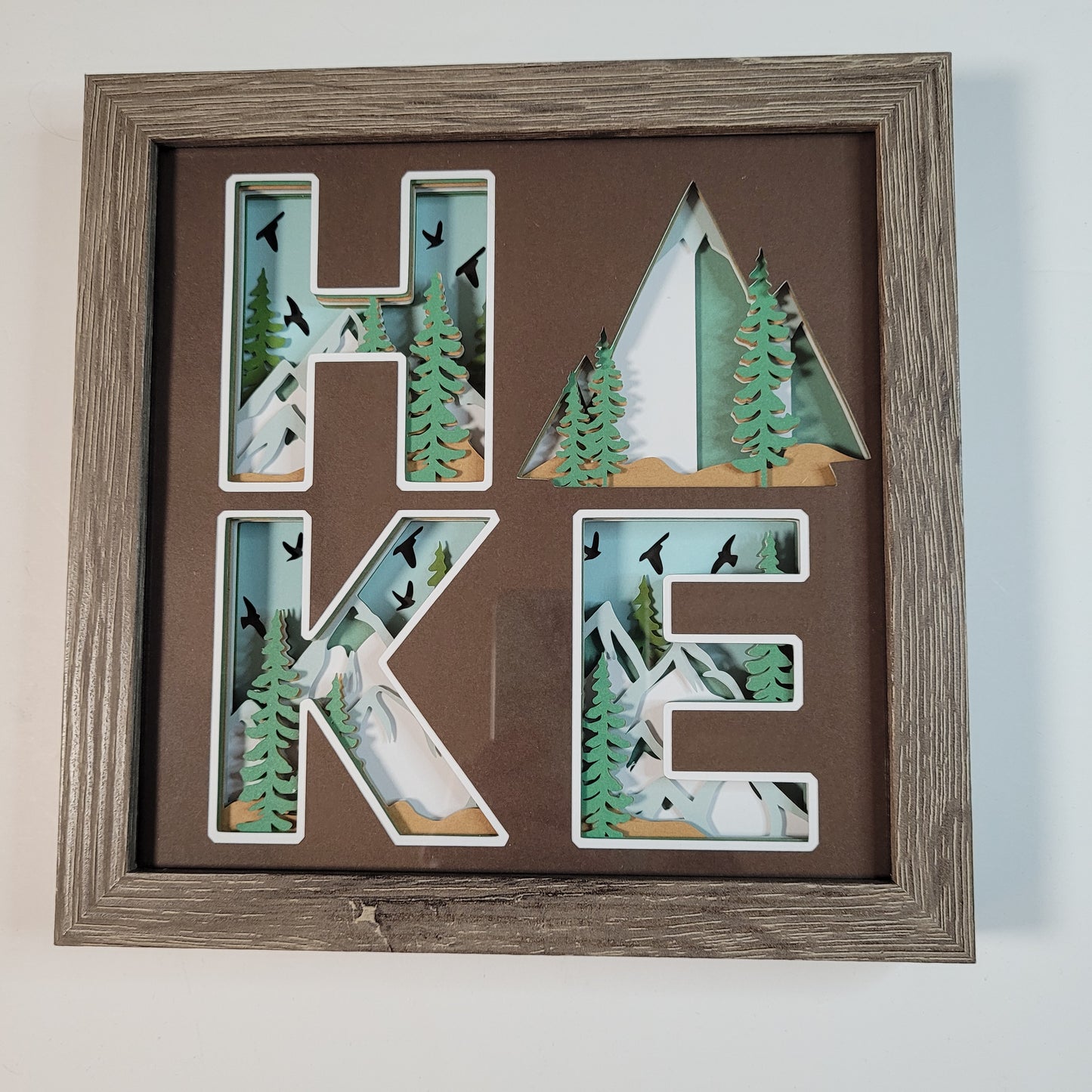 Hike 3D shadow box