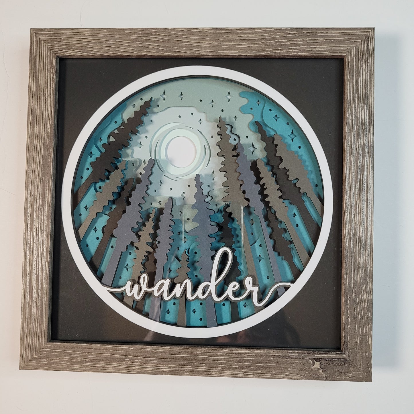 Wander 3D shadow box