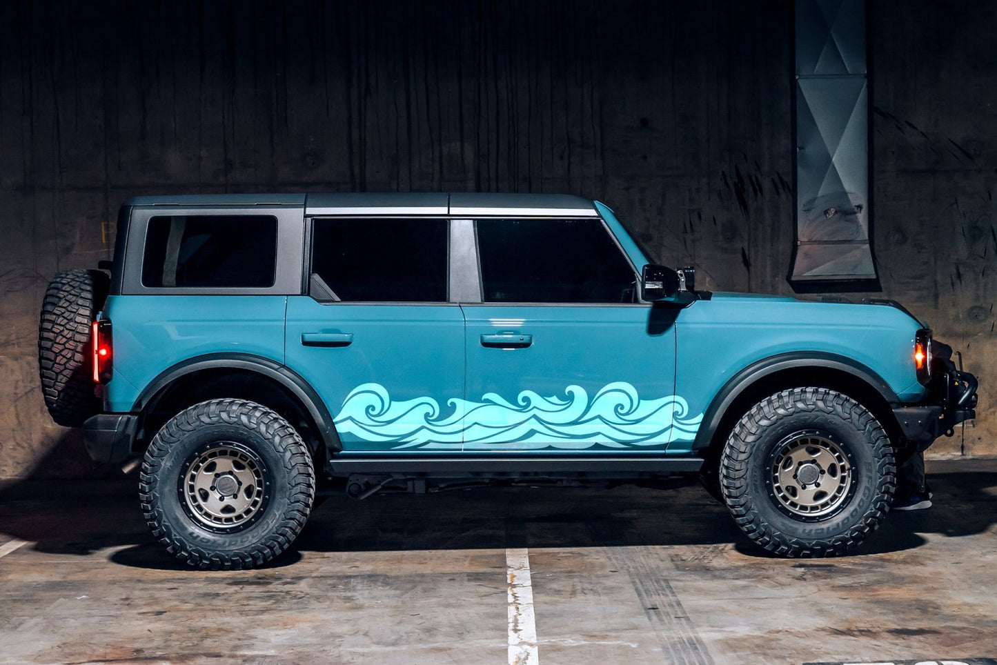 Wave Banner Vinyl Decal | 270