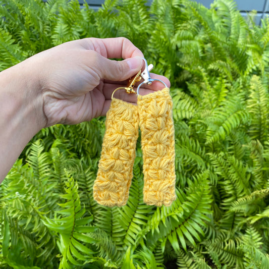Crochet Wristlet - Curry/Gold Hardware