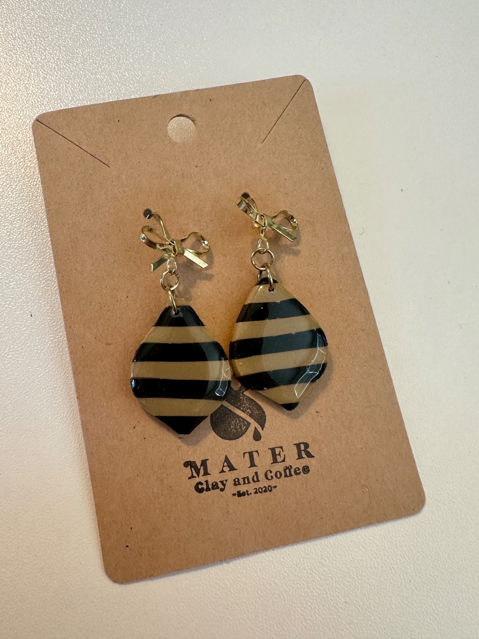 Striped Dangles with bows  - 1