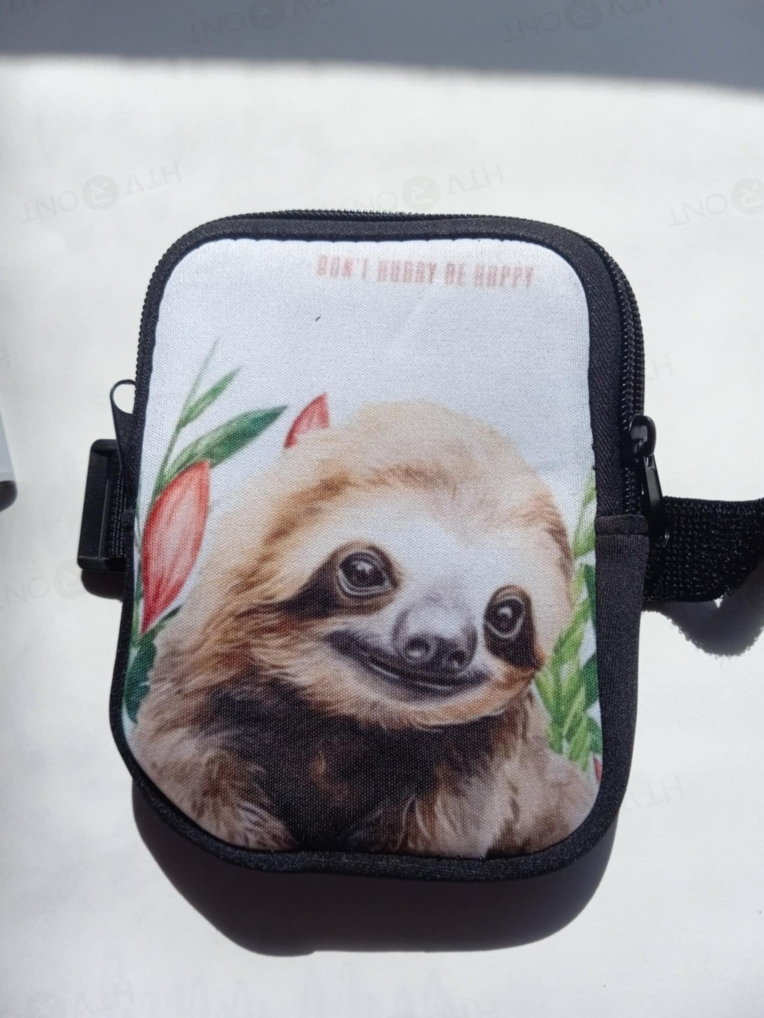 66d34fc959a1090905669a5e_sloth-holder_1753453273658.jpg