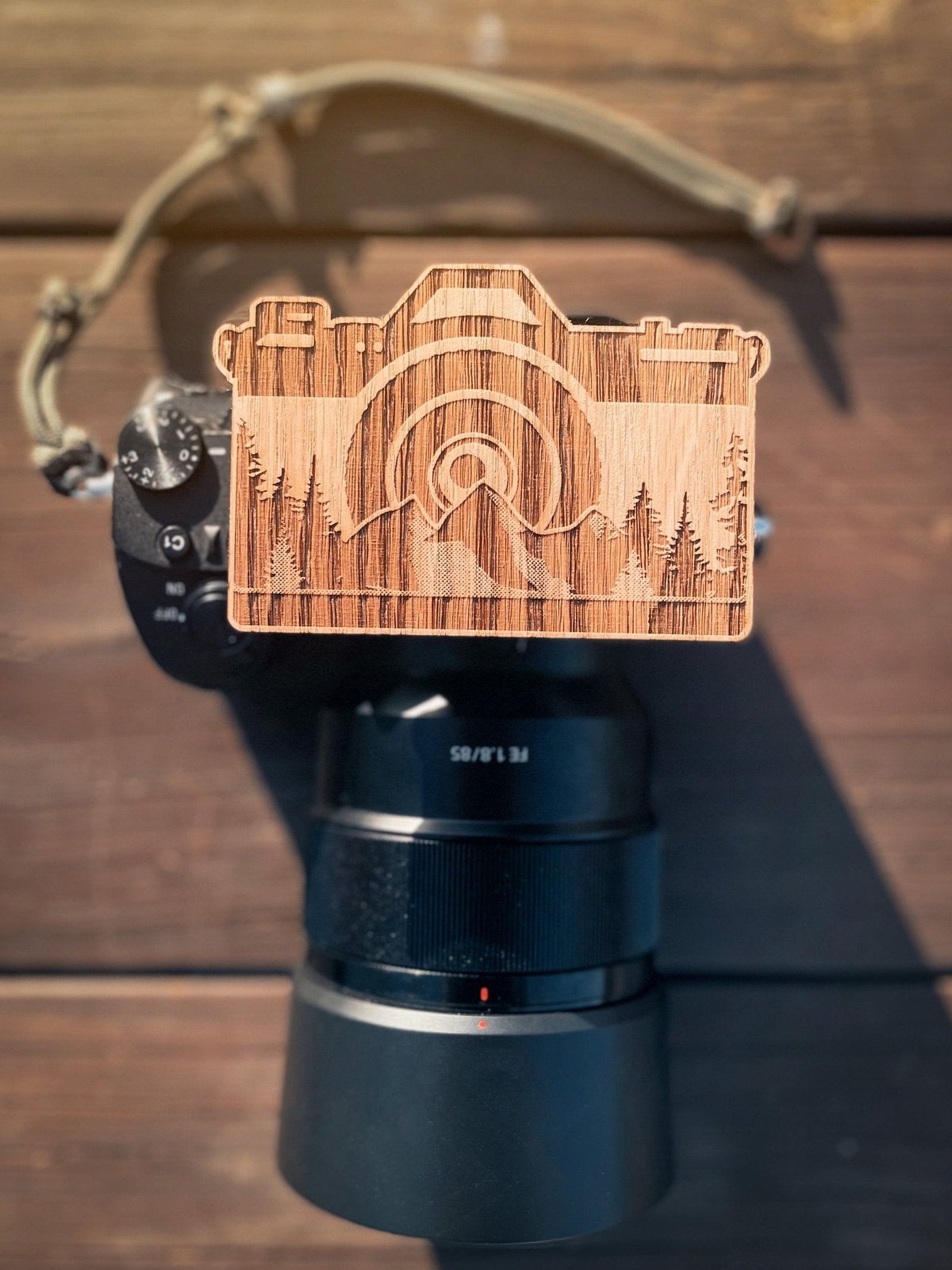 Mountain Camera Wooden Sticker | 7